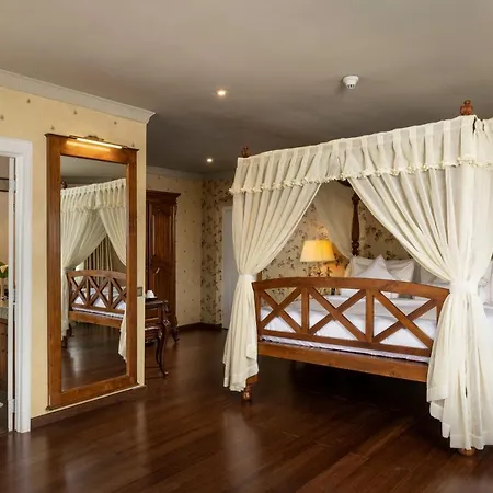 The Westbury Palace Nuwara Eliya Extérieur photo
