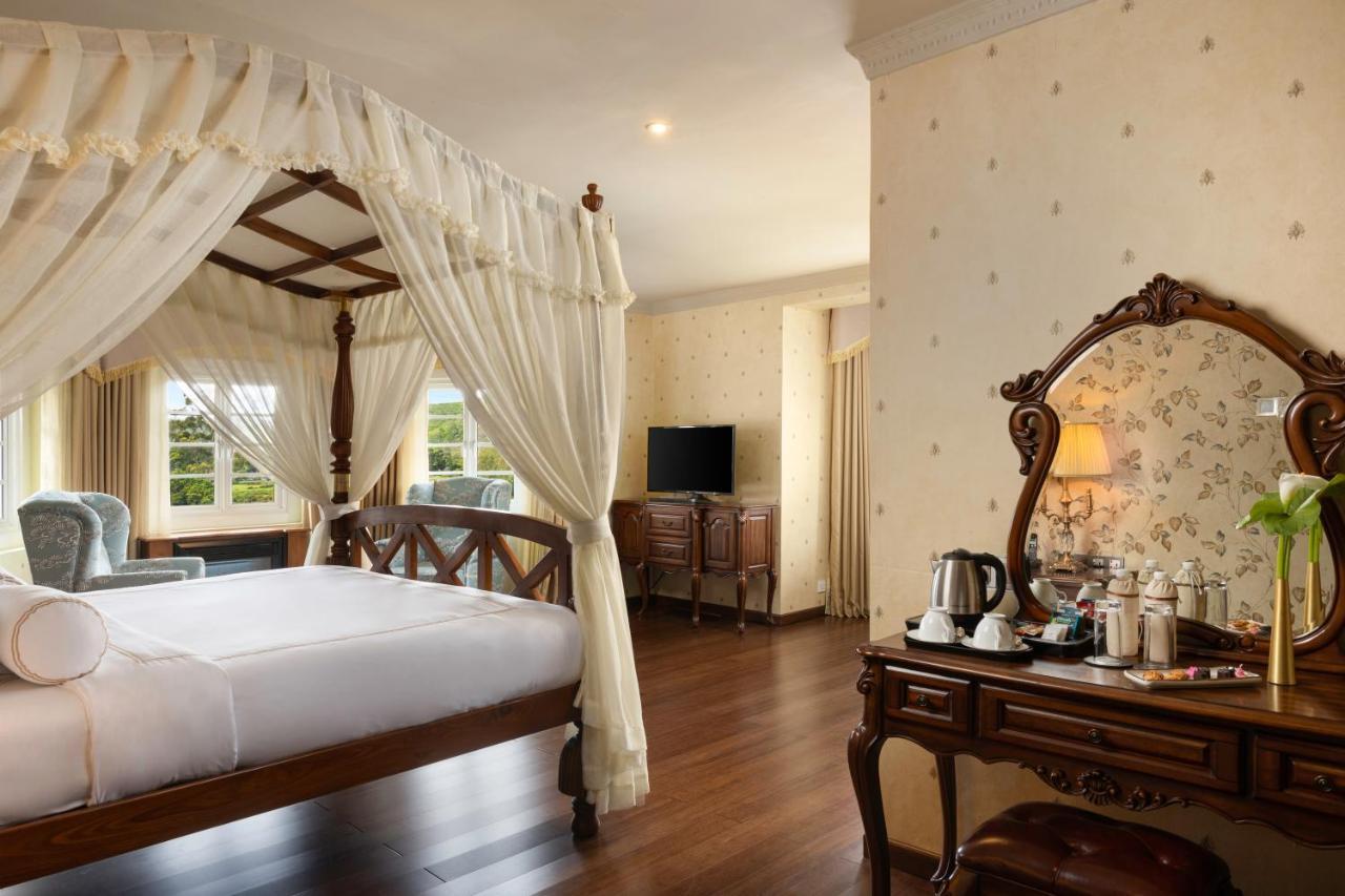Hotel The Westbury Palace